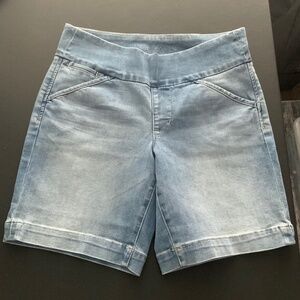 Ladies Pull On Jag Jean Shorts Sz 8